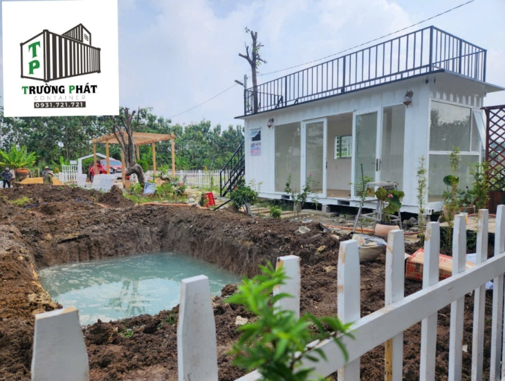 CONTAINER 20F HOMESTAY